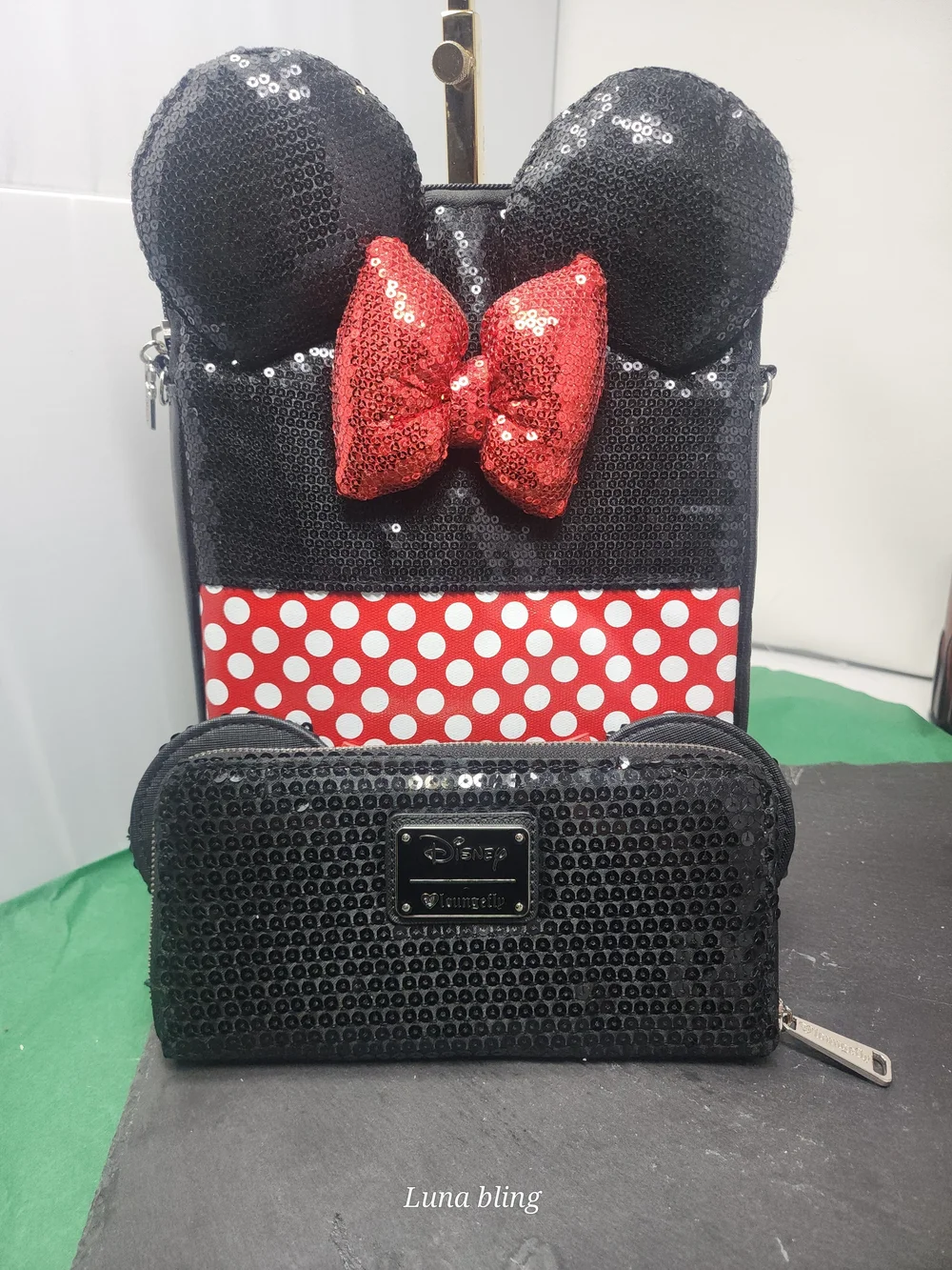 Sequin Minnie Ear Crossbody Bag & Lounge Fly Wallet Set - Black with Red Bow